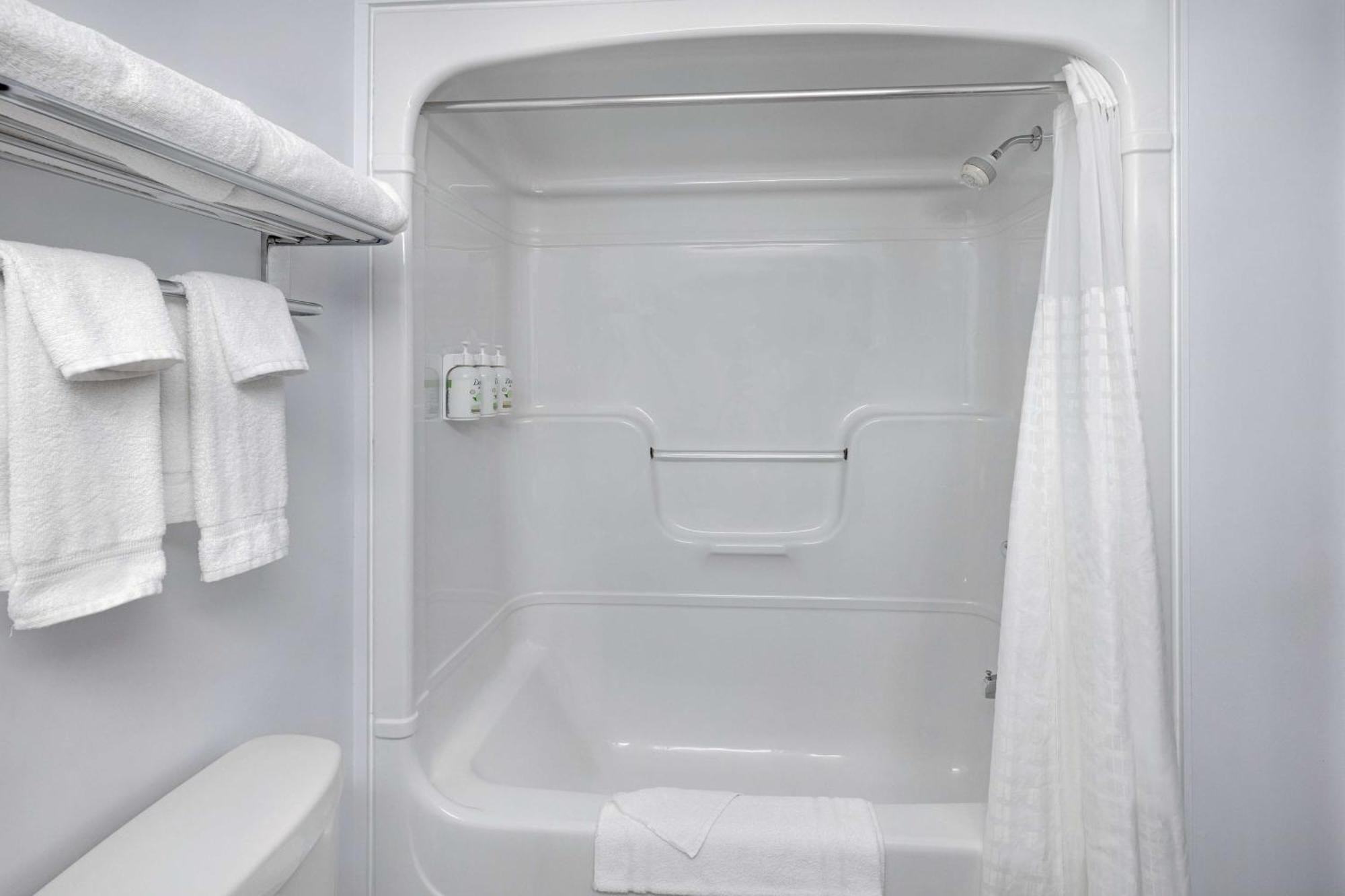 Days By Wyndham Hotel 3*