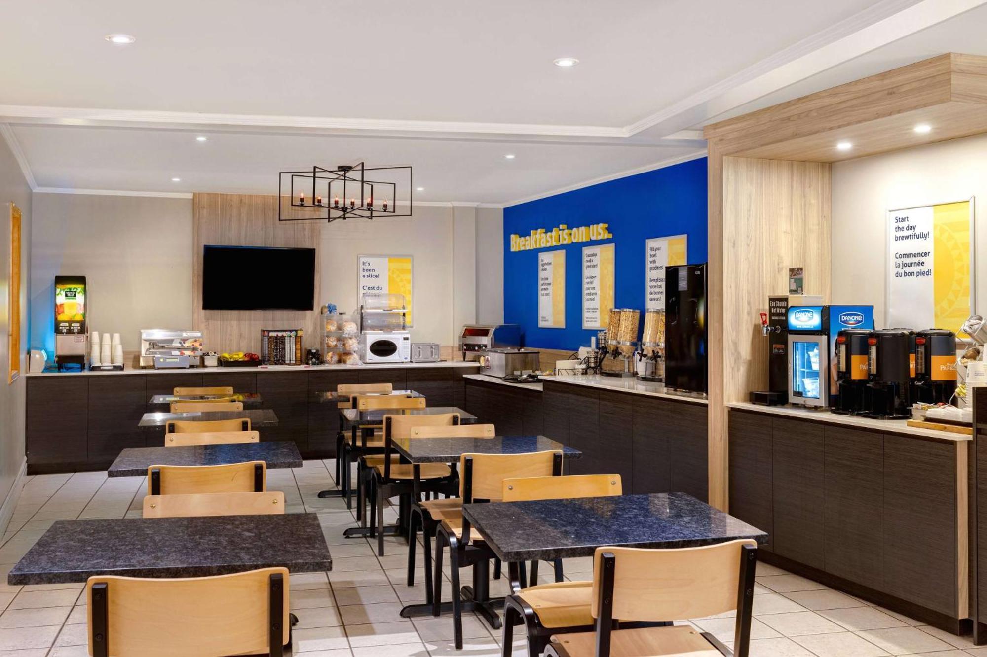 Days By Wyndham Hotel